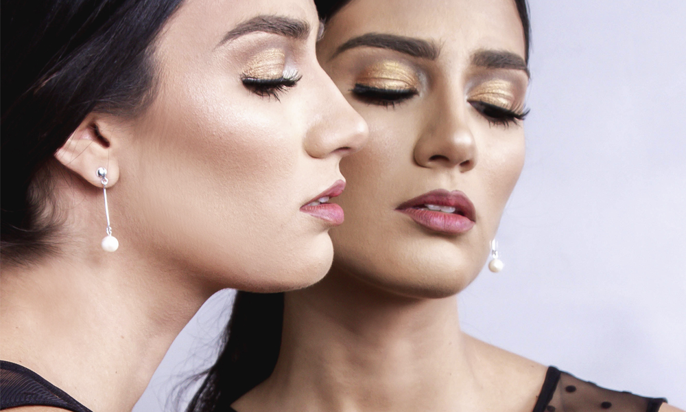 MIRROR MIRROR ON THE WALL