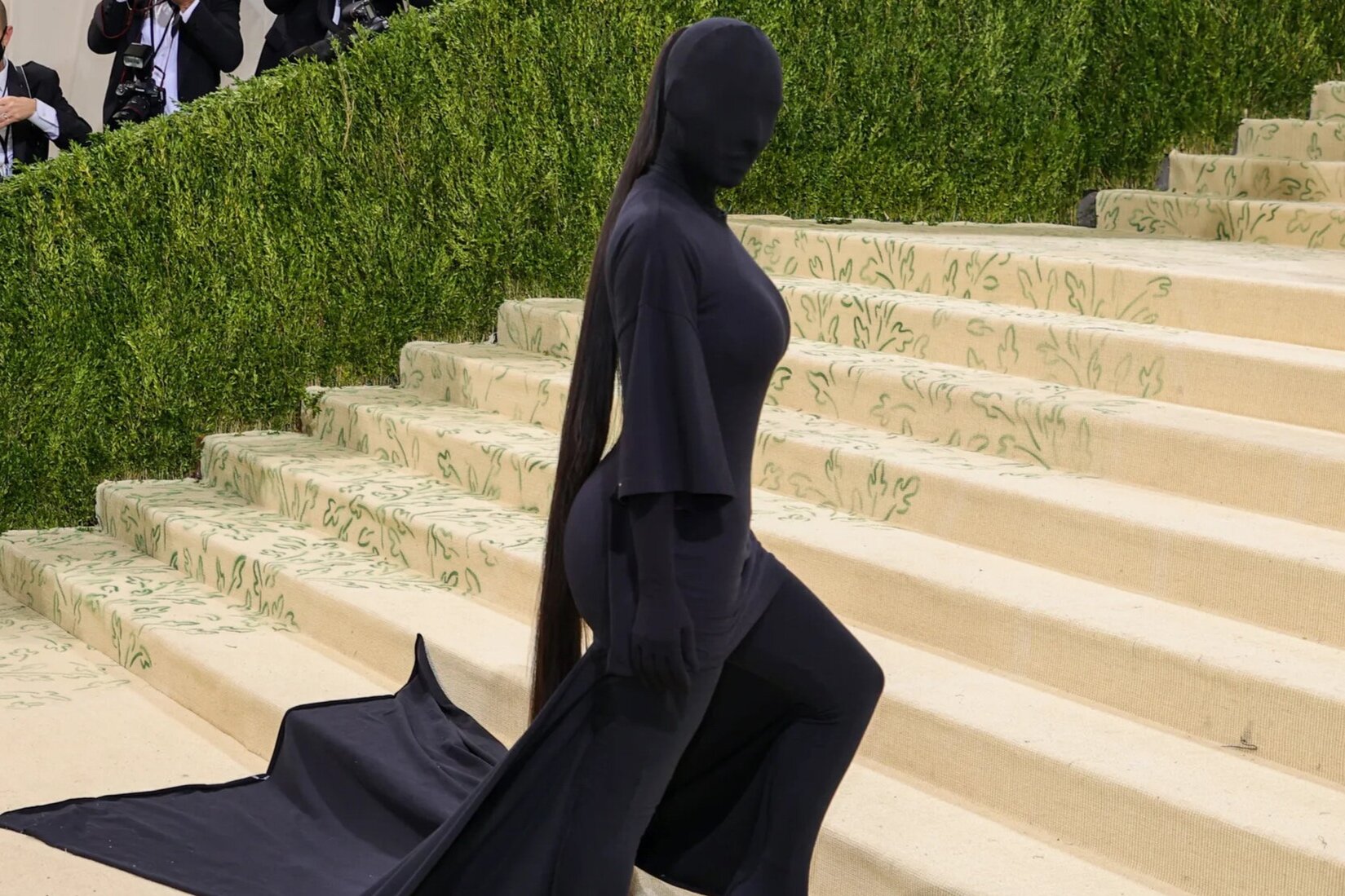 LA ESTRATEGIA DETRÁS DEL LOOK DE KIM KARDASHIAN&nbsp;